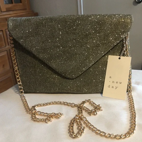 NWT a new day Glitter Envelope Crossbody with Gold Chain - Picture 1 of 5